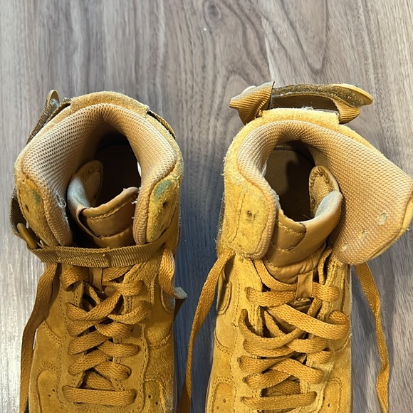 Air Force 1 high LV8 Wheat - Picture 10 of 10